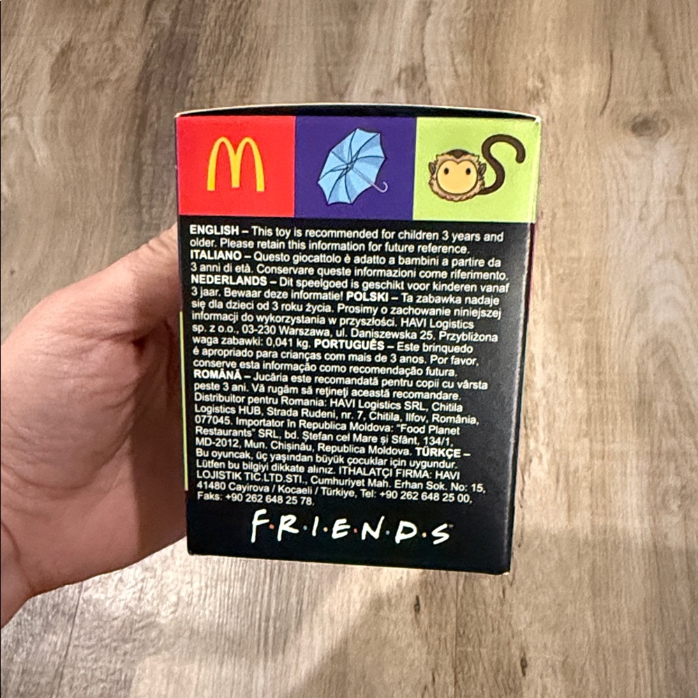 Never opened McDonald’s collab Friends Pop Art Figurine Box - Yellow & Black - Picture 4 of 6